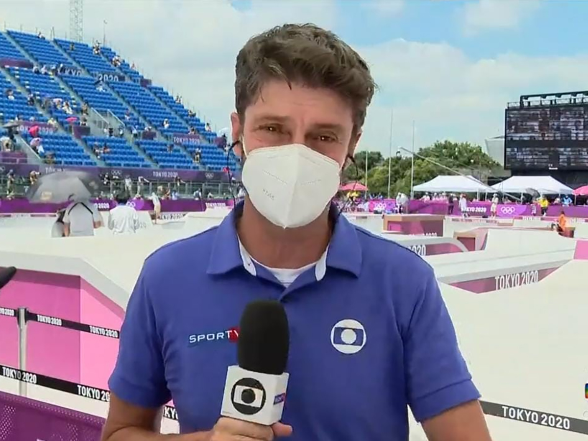 O repórter Kiko Menezes, da Globo, nos Jogos Olímpicos de Tóquio