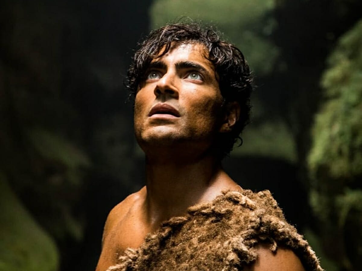 Carlo Porto como Adão na primeira fase de Gênesis (Reprodução: Instagram)