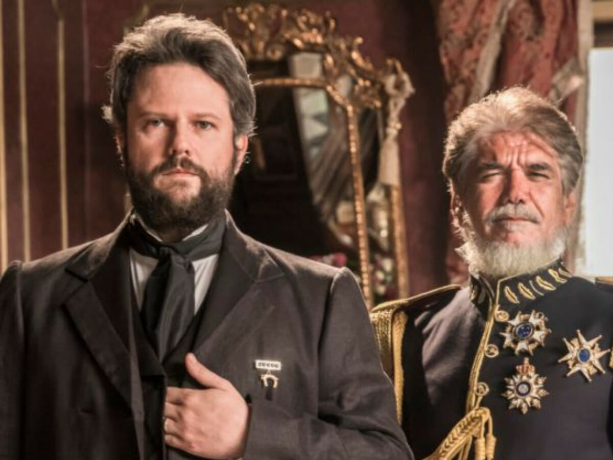 Dom Pedro II (Selton Mello) e Caxias (Jackson Antunes) em Nos Tempos do Imperador (Reprodução/Globo)
