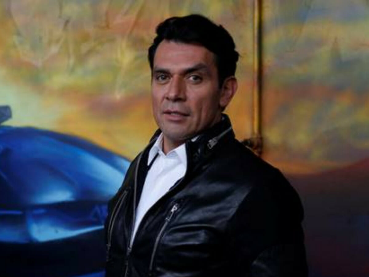 Jorge Salinas é Ernesto em Te Dou a Vida (Divulgação Televisa)
