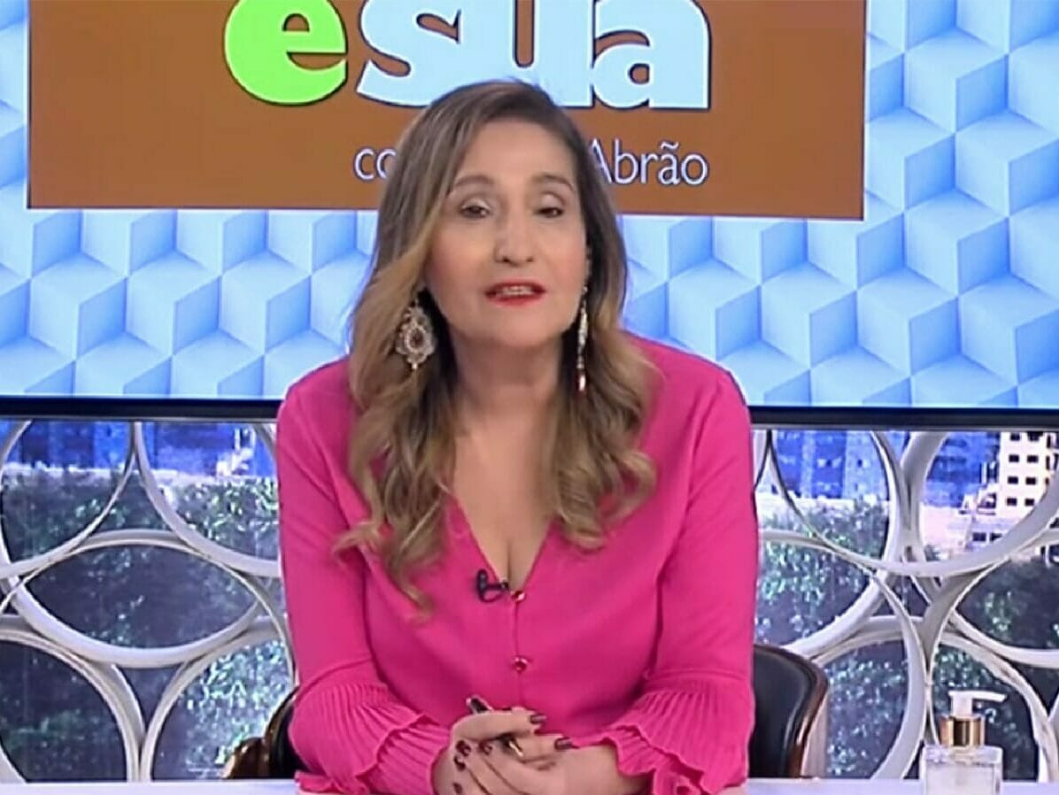 Sônia Abrão no A Tarde é Sua (Reprodução/RedeTV!)