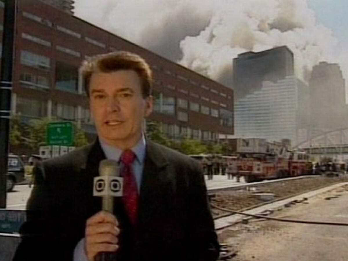 Edney Silvestre durante a cobertura dos atentados contra o World Trade Center