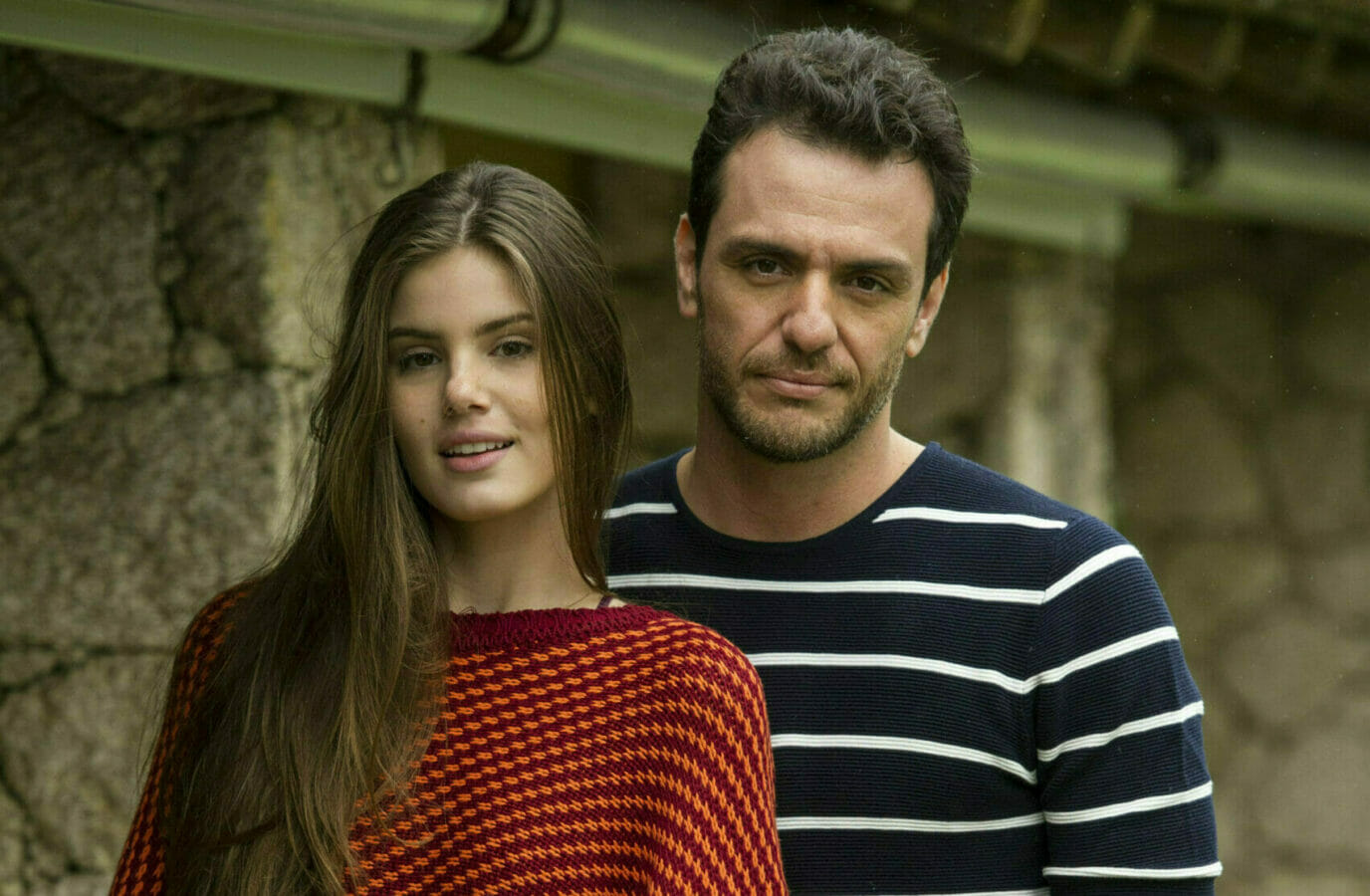 Rodrigo Lombardi e Camila Queiroz (Divulgação/Globo)