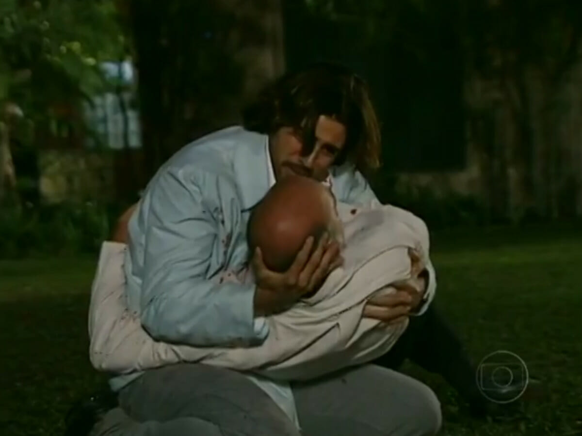 Paco (Reynaldo Gianecchini) e Afonso (Lima Duarte) em Da Cor do Pecado (Reprodução/Globo)