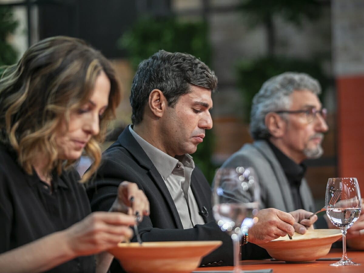 Felipe Bronze, Ailin Aleixo e Emmanuel Bassoleil no Top Chef