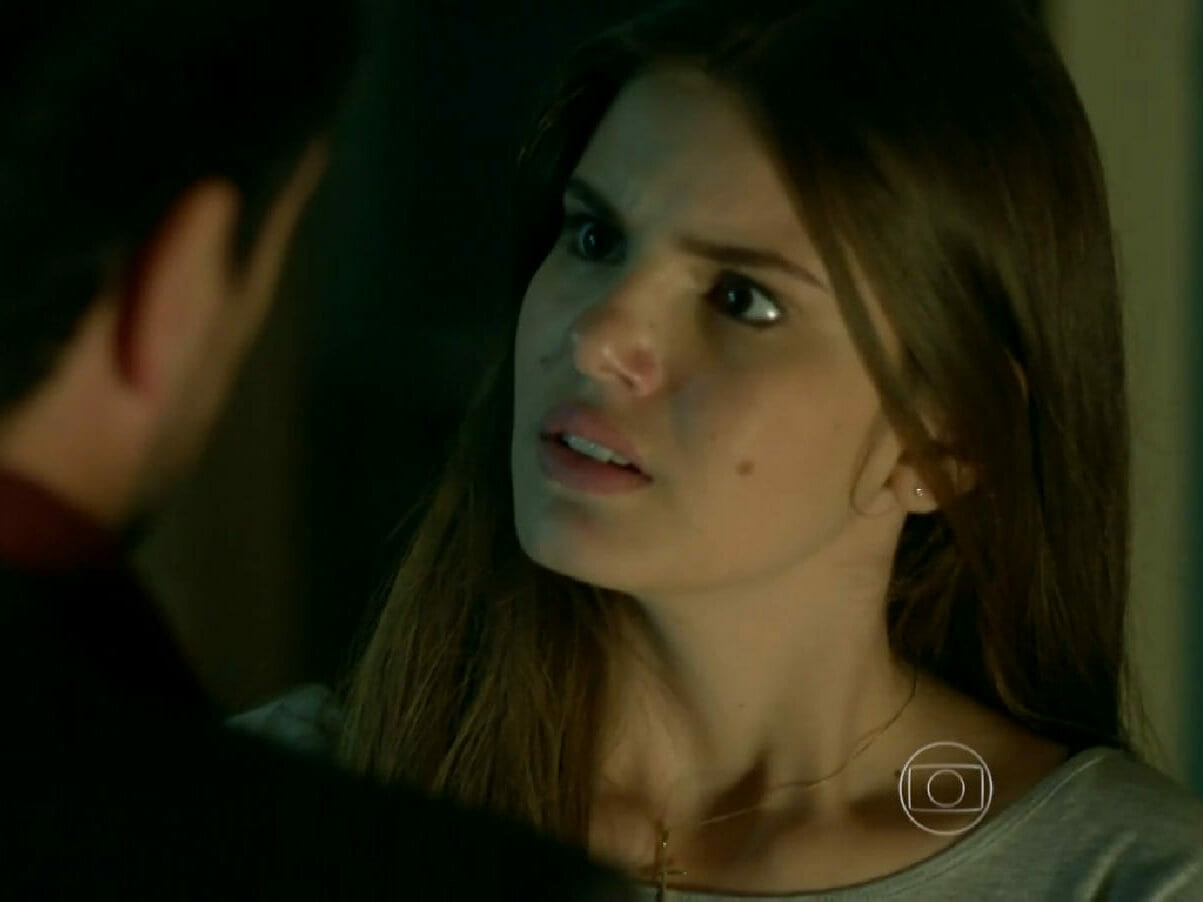 Angel (Camila Queiroz) e Alex (Rodrigo Lombardi) em Verdades Secretas (Reprodução/Globoplay)