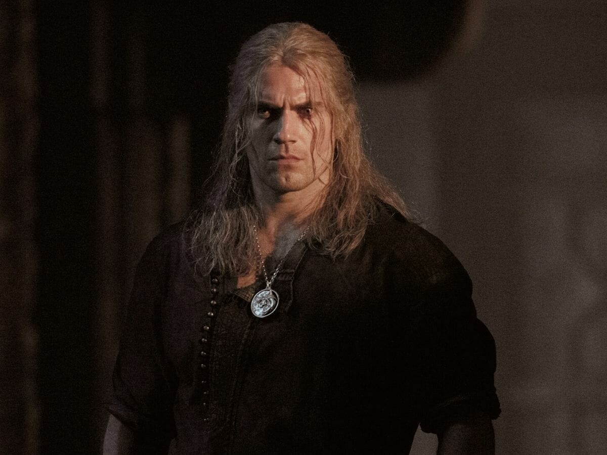 Henry Cavill em cena da 2ª temporada de The Witcher