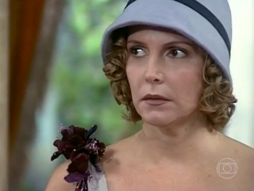 Dinorá (Maria Padilha) em O Cravo e a Rosa (Reprodução/Globo)