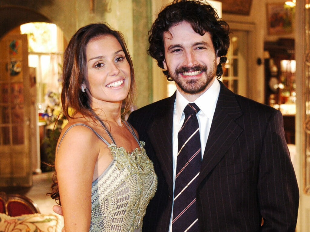 Deborah Secco e Caco Ciocler em América (Renato Rocha Miranda/Globo)