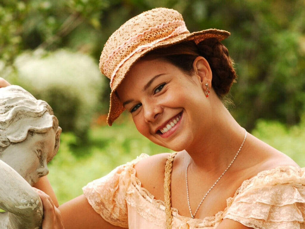 Fernanda Souza como Mirna em Alma Gêmea (Globo/João Miguel Júnior)