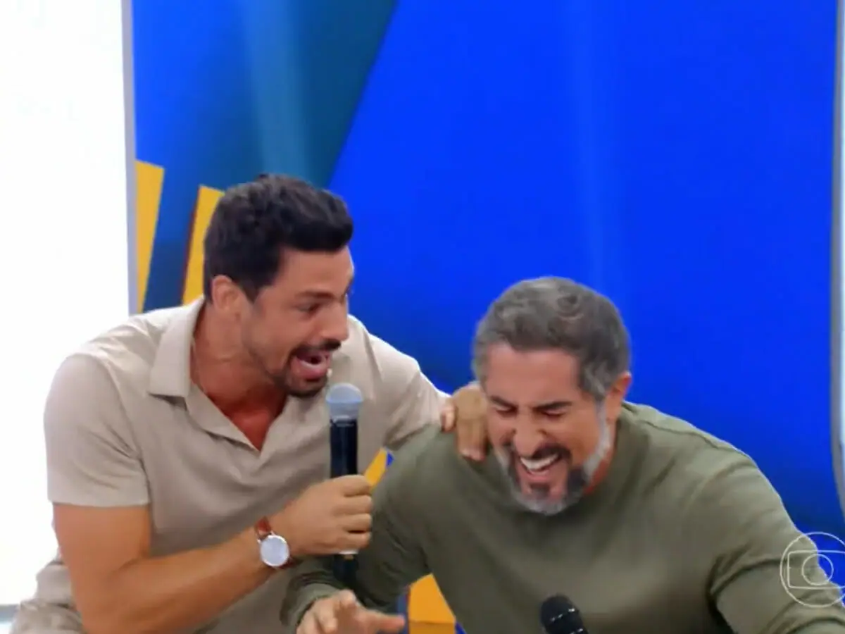 Cauã Reymond e Marcos Mion no Caldeirão (Reprodução/Globo)