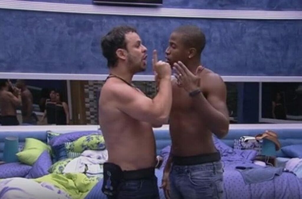 Briga de Adrilles Jorge e Luan no BBB 15 (Reprodução: Globo)