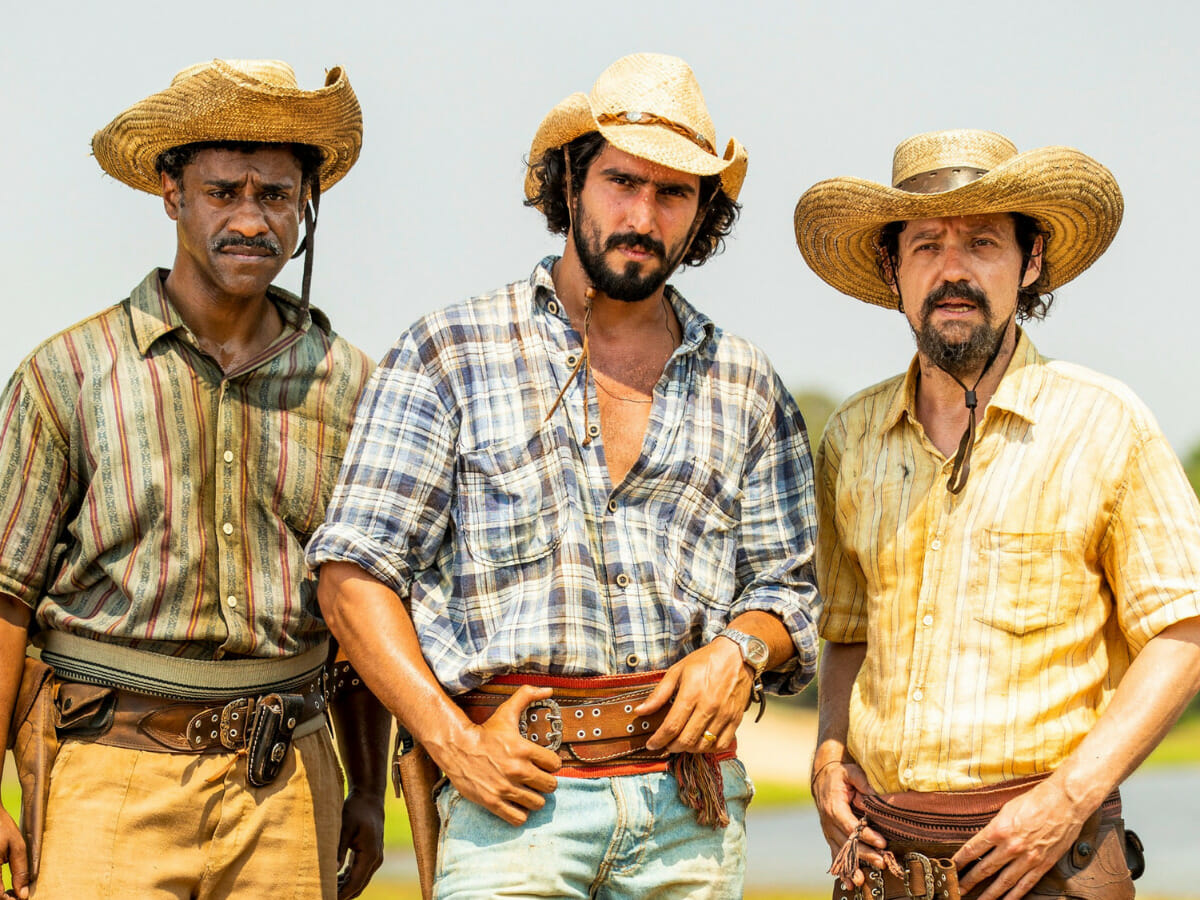 Tião (Fábio Neppo), José Leôncio (Renato Góes) e Quim (Chico Teixeira) no remake de Pantanal