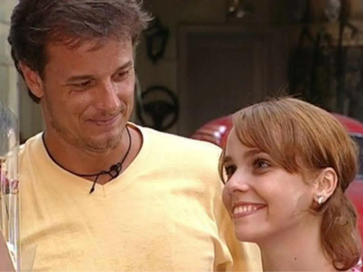 Xande (Marcello Novaes) e Mel (Débora Falabella) em O Clone (Reprodução/Globo)