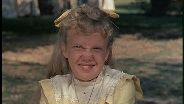 Pollyanna foi estrelado em 1960, o filme conta a história de uma menina que luta contra as adversidades da vida jogando o Jogo do Contente — (Divulgação: Disney)