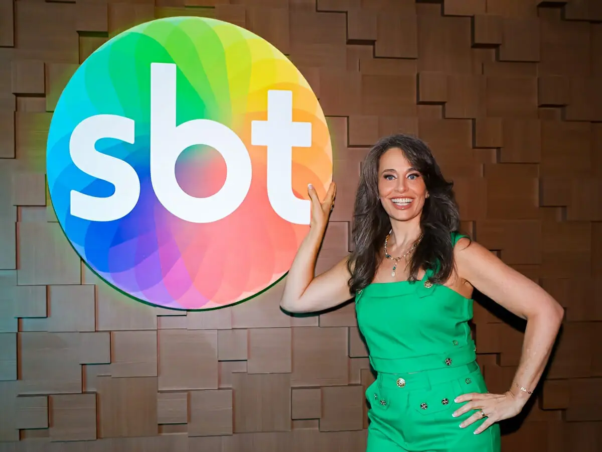 Carla Vilhena é a nova contratada do SBT (