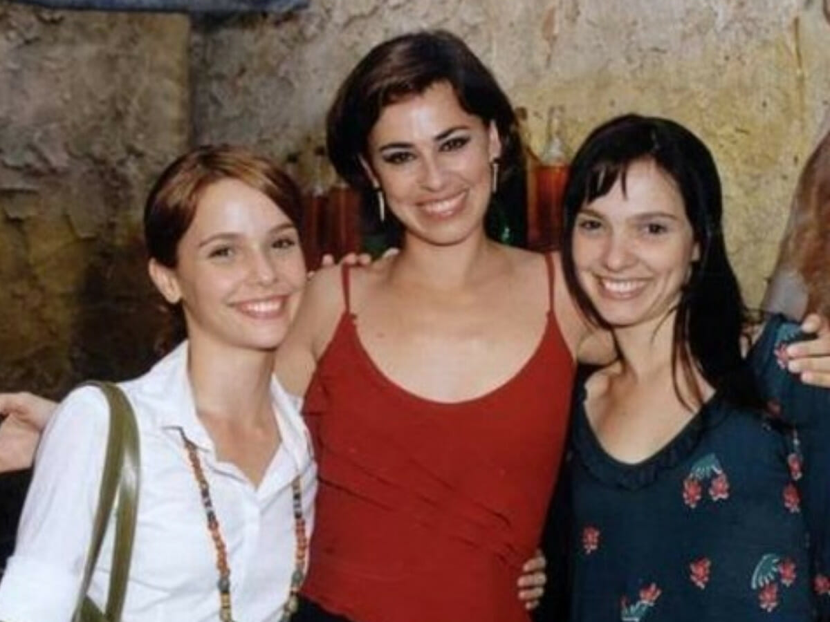 Débora Falabella, Daniela Escobar e Cynthia Falabella em O Clone