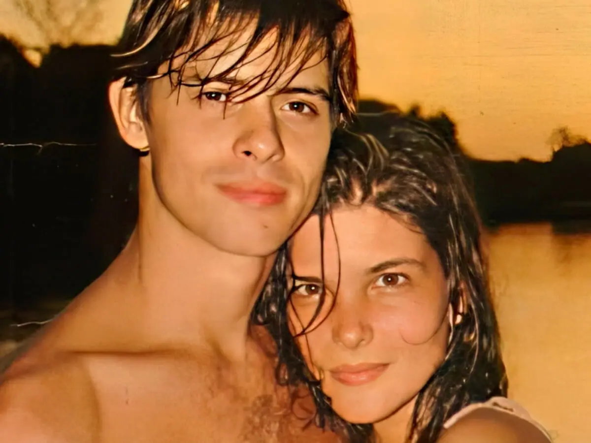 Joventino (Marcos Winter) e Juma (Cristiana Oliveira) na antiga Pantanal