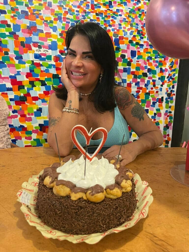 Solange Gomes comemora aniversário