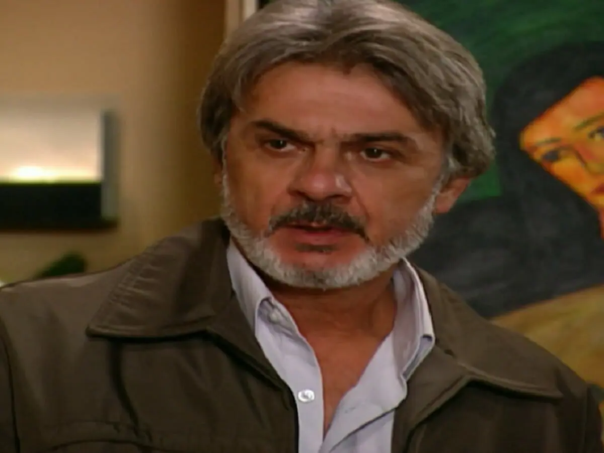 Nestor (Zé Carlos Machado) em Páginas da Vida