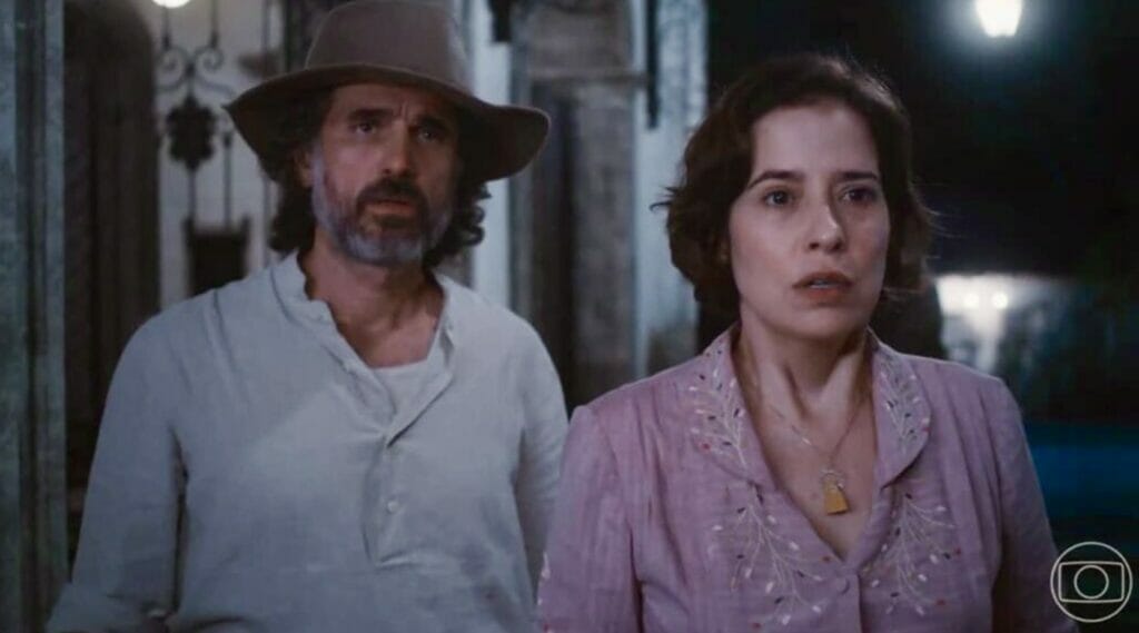 Leônidas (Eriberto Leão) e Heloísa (Paloma Duarte) em Além da Ilusão
