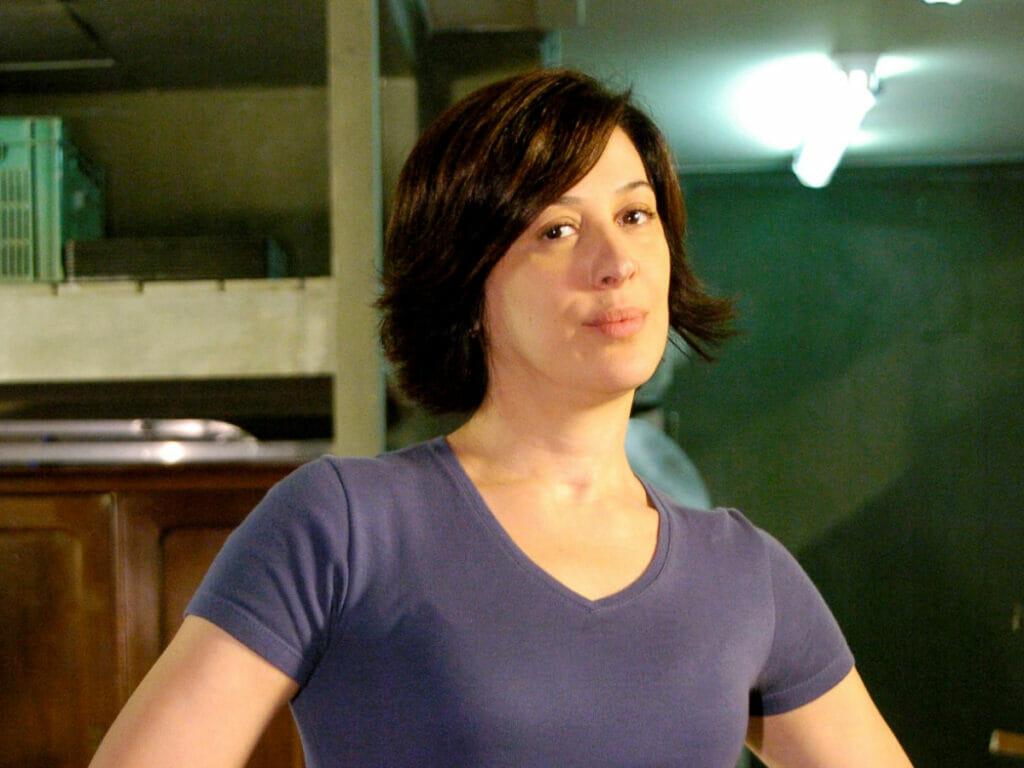 Donatela (Claudia Raia) é presa em A Favorita