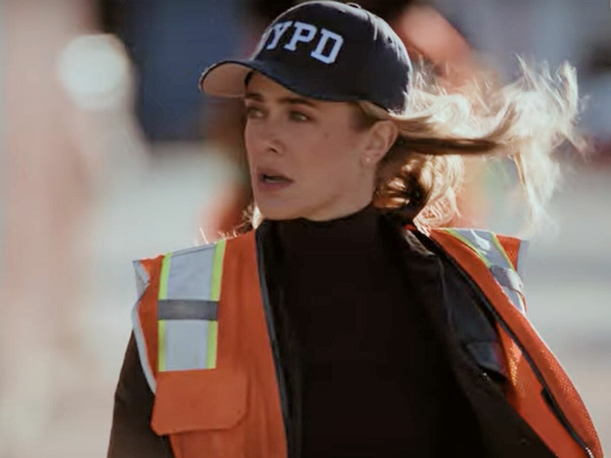Melissa Roxburgh em vídeo da 4ª temporada de Manifest