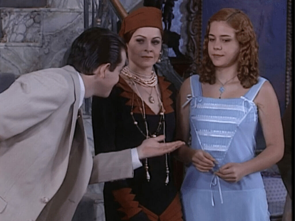 Dr. Teodoro (Matheus Petinatti) e Bianca (Leandra Leal) em O Cravo e a Rosa