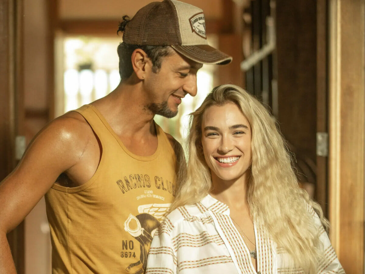 José Lucas (Irandhir Santos) e Érica (Marcela Fetter) em Pantanal