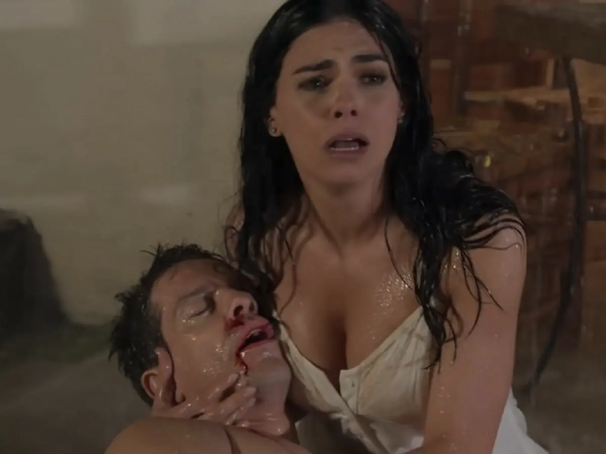 Fernanda (Livia Brito) e Santiago (Yahir) em A Desalmada