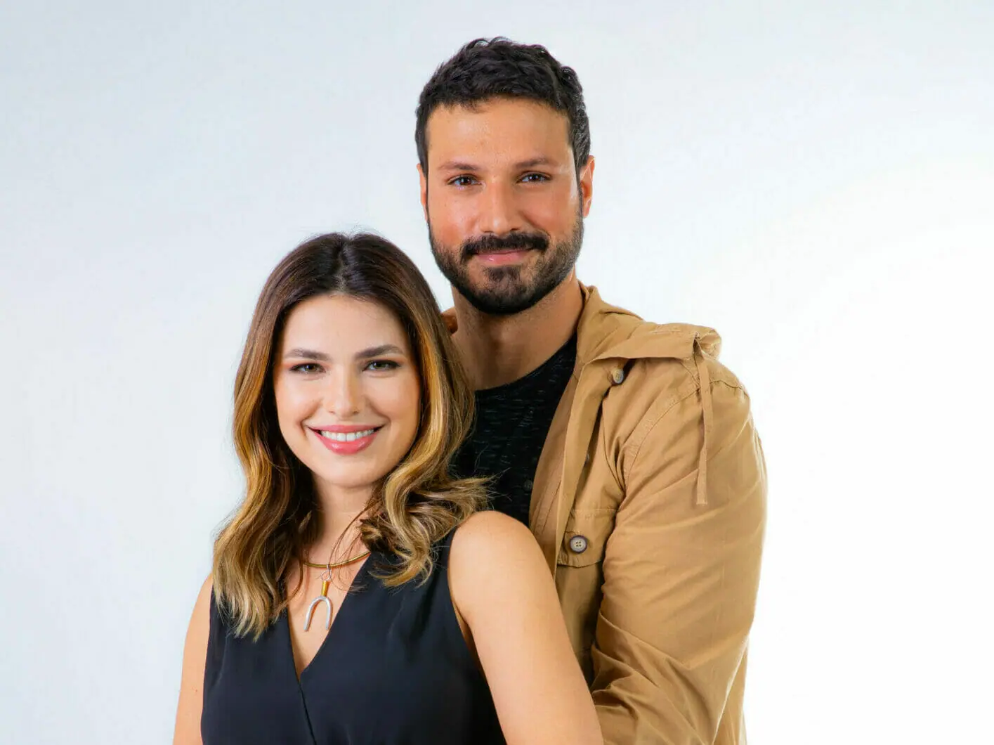 Luísa (Thaís Melchior) e Marcelo (Murilo Cézar) em Poliana Moça