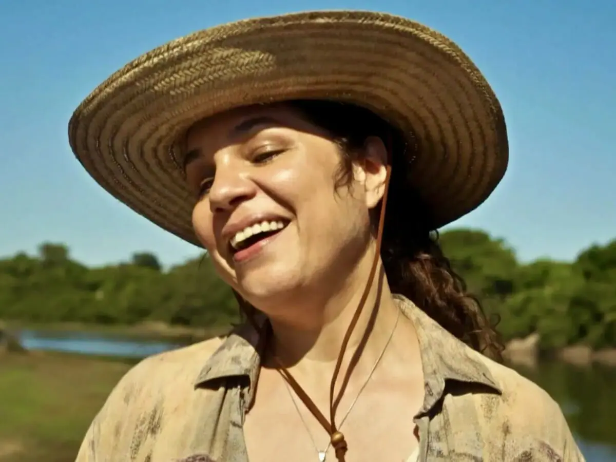 Maria Bruaca (Isabel Teixeira) em Pantanal (1)