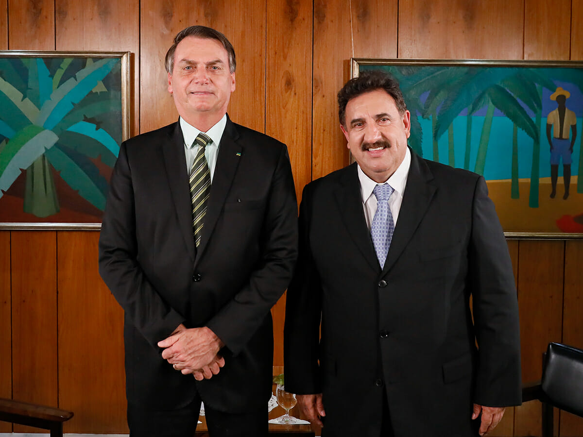 O presidente Jair Bolsonaro e o apresentador Ratinho em 20 de março de 2020