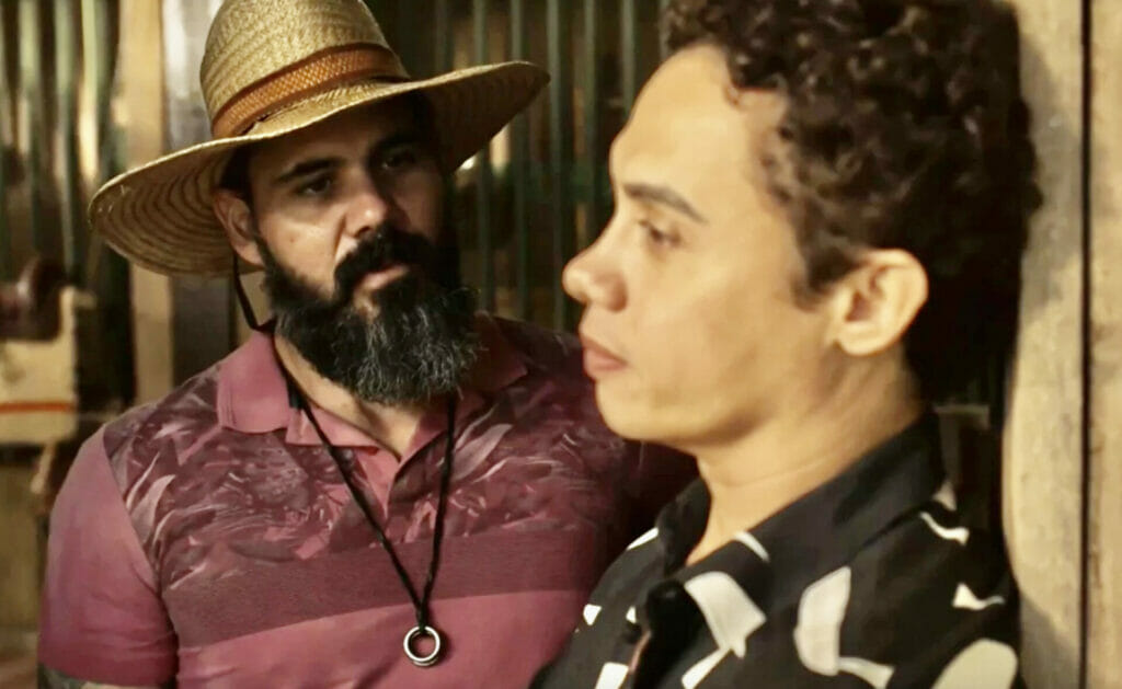 Zaquieu (Silvero Pereira) e Alcides (Juliano Cazarré) de Pantanal