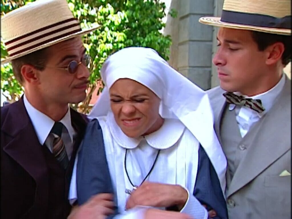 Serafim (João Vitti), Lindinha (Vanessa Gerbelli) e Heitor (Rodrigo Faro) de O Cravo e a Rosa