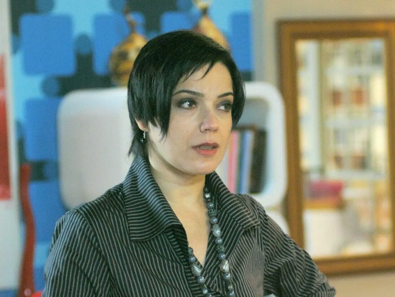 Vitória Ascânio (Bete Coelho) na novela Cristal