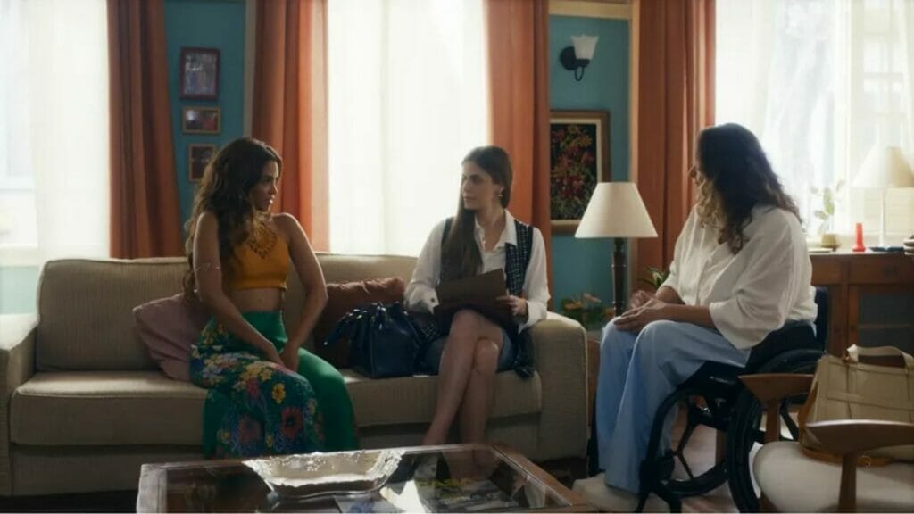 Brisa (Lucy Alves), Flora (Thaissa Szapiro) e advogada Juliana (Tabata Contri) em Travessia (Foto TV Globo)