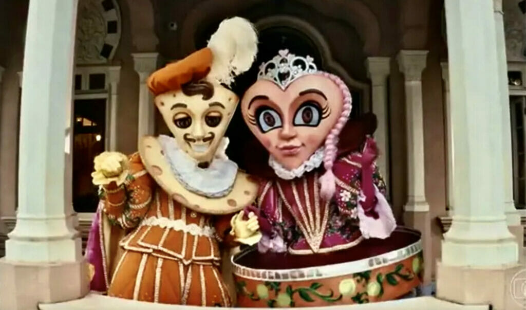 Romeu e Julieta nos bastidores do The Masked Singer Brasil 