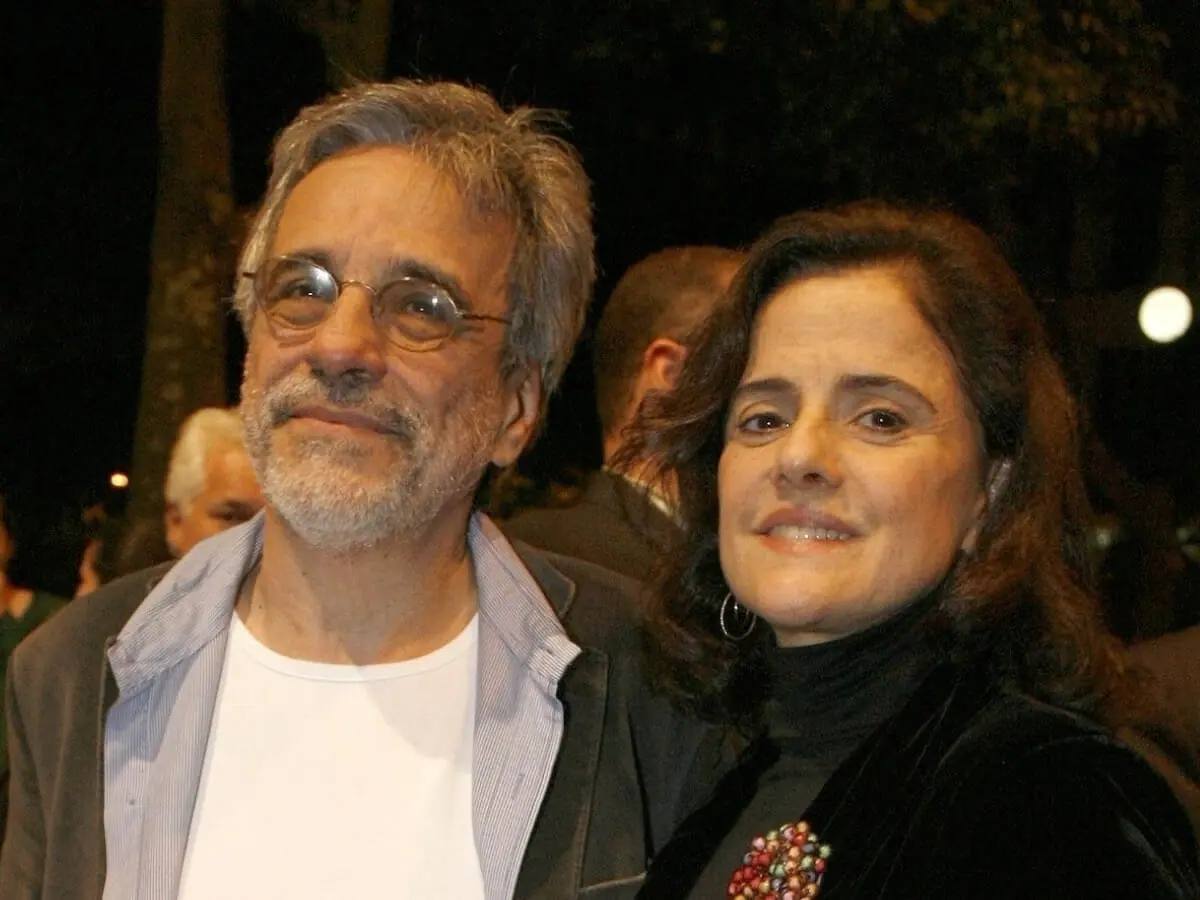 O ator e diretor Aderbal Freire Filho e sua esposa, a atriz Marieta Severo