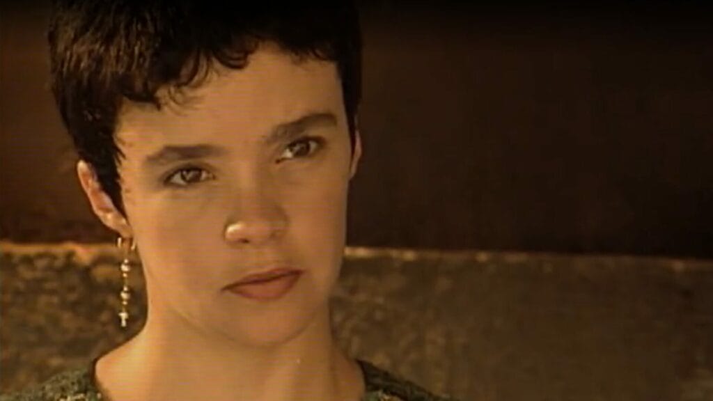 Luciana Braga como Sandra em Renascer (1993)