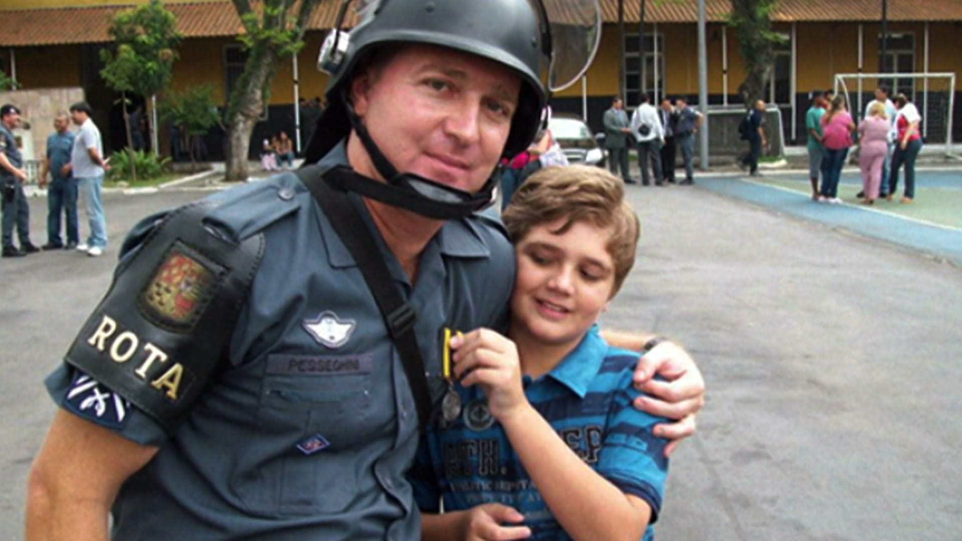 Sargento Pesseghini com o filho Marcelo