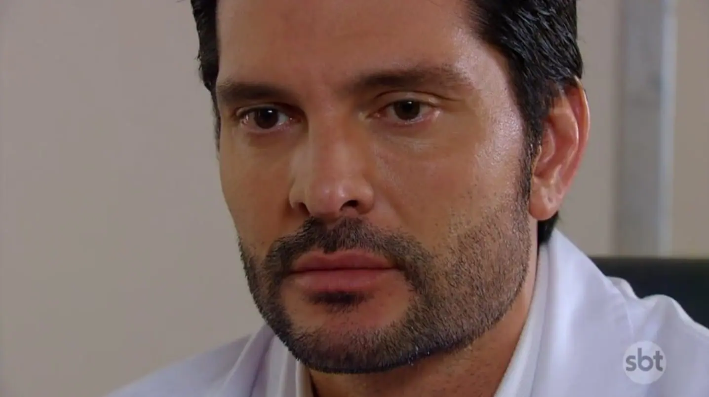 Xavier (Marcelo Córdoba) em A Gata