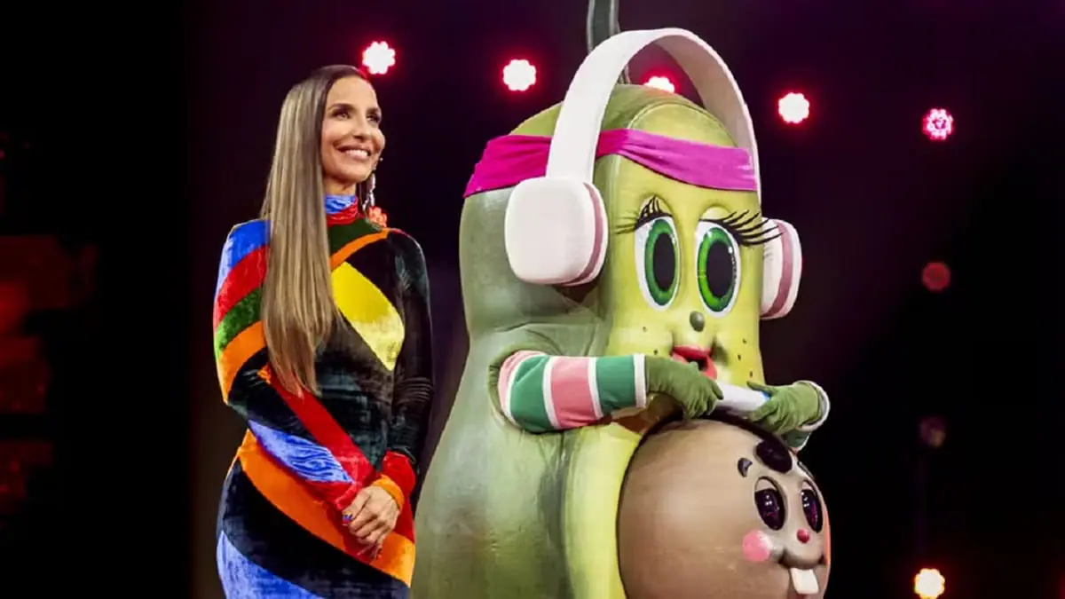 Ivete Sangalo e Abacate no The Masked Singer Brasil
