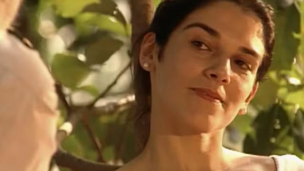Aurora foi interpretada por Mara Carvalho em Renascer de 1993